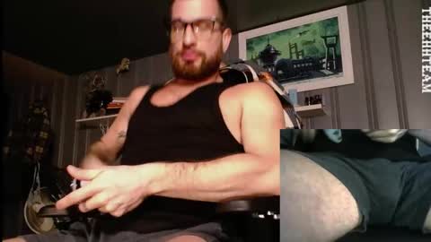 H online show from 11/14/25, 08:18