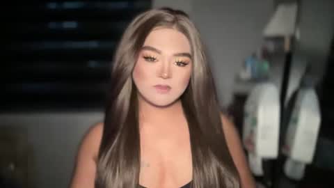 Snapshot of theenchantress_xxx chatting on 11/04/25, 05:50 theenchantress_xxx online show from 11/04/25, 05:50