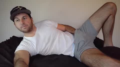 Theetwohander online show from 12/15/25, 06:56