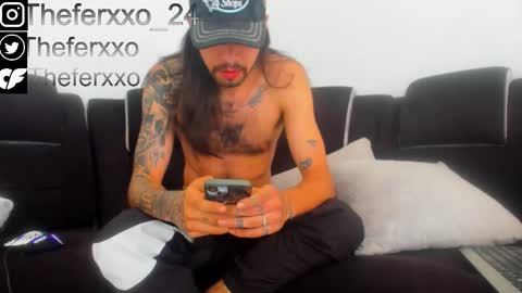 Snapshot of theferxxo_12 chatting on 02/17/26, 05:41 independent Model online show from 02/17/26, 05:41