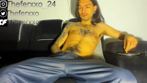 Snapshot of theferxxo_12 chatting on 03/20/26, 12:04 independent Model online show from 03/20/26, 12:04