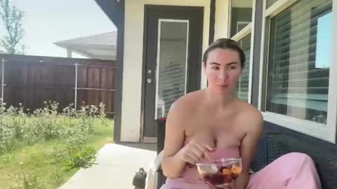 Alyssa Rhoades online show from 03/24/26, 08:03