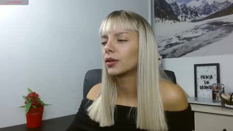 Peyton online show from 11/03/25, 04:03