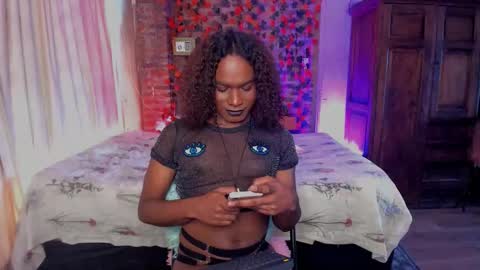 Goldie online show from 12/17/25, 05:41