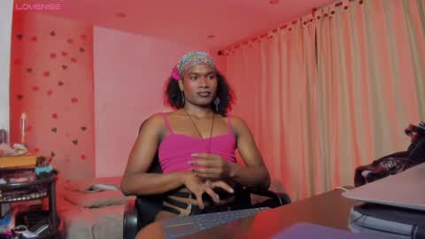Goldie online show from 05/30/26, 01:25
