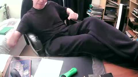 paul online show from 05/18/26, 04:02