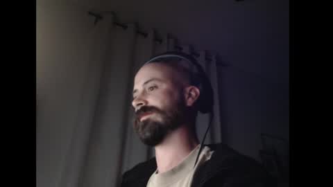 Goofy beard online show from 06/05/26, 02:29