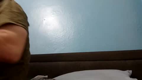 Snapshot of thehardestny1 chatting on 02/16/25, 12:21 thehardestny1 online show from 02/16/25, 12:21