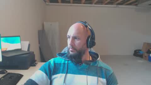 thehawaiian93 online show from 04/28/26, 06:57