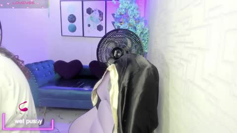 Theia  online show from 10/03/25, 12:35