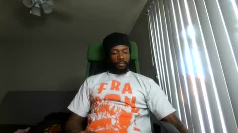 IXMCOUPLE444 online show from 04/05/26, 12:52