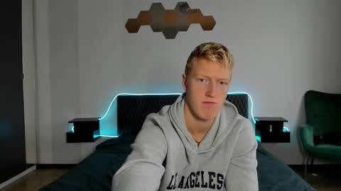 thejacob_d online show from 12/18/25, 09:04