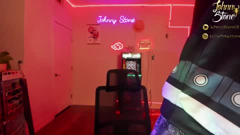 Snapshot of thejohnnystone chatting on 01/10/25, 01:21 Johnny Stone online show from 01/10/25, 01:21