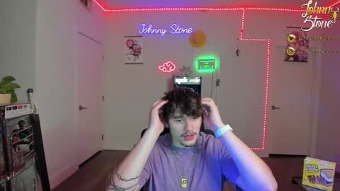 Snapshot of thejohnnystone chatting on 01/11/25, 01:06 Johnny Stone online show from 01/11/25, 01:06