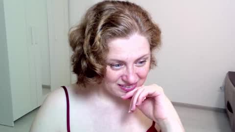 Ella online show from 12/21/24, 06:52