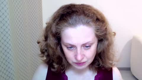 Ella online show from 05/31/26, 06:42