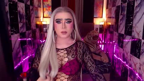 Paula online show from 01/16/26, 09:35