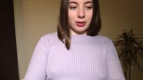 Snapshot of thelexy chatting on 01/05/25, 10:50 Alexa online show from 01/05/25, 10:50