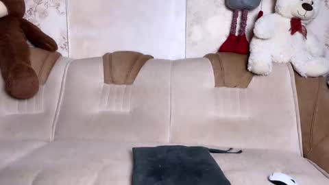 Snapshot of thelittlemermaid20 chatting on 09/27/25, 08:36 thelittlemermaid20 online show from 09/27/25, 08:36