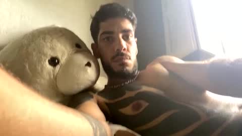 Snapshot of themarttinguyyy chatting on 12/20/24, 06:45 themarttinguyyy online show from 12/20/24, 06:45