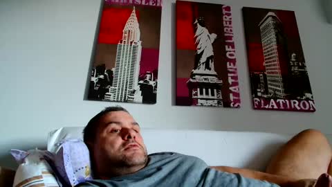 Snapshot of themastercomander chatting on 01/18/25, 10:06 Big Alpha Daddy Master online show from 01/18/25, 10:06