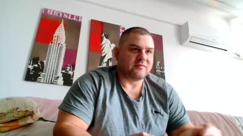 Snapshot of themastercomander chatting on 02/02/25, 11:19 Big Alpha Daddy Master online show from 02/02/25, 11:19