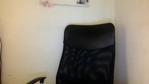 Lucy Lucy online show from 12/31/24, 04:06