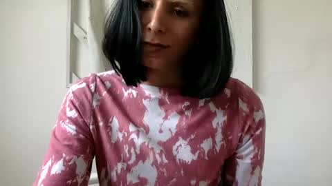 Lucy Lucy online show from 02/20/25, 05:18