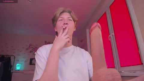 Sever online show from 10/05/25, 07:07