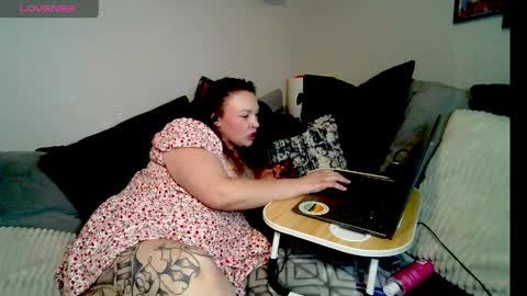 Stephanie Fuller online show from 04/02/26, 05:38