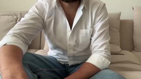 TheMonarchGoat online show from 10/23/25, 09:41