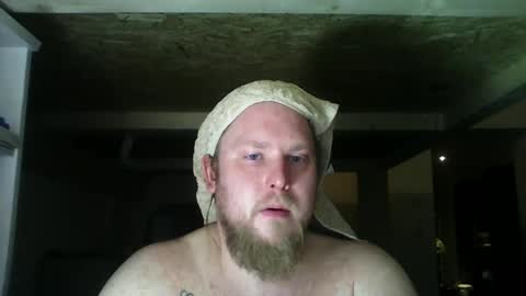 thenewdude1992 online show from 02/17/25, 08:36