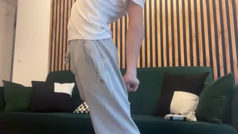 Snapshot of thenudefussion chatting on 11/17/25, 09:04 nudefusion3 online show from 11/17/25, 09:04