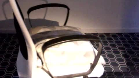 Snapshot of theofficeguy_89 chatting on 02/18/26, 07:04 theofficeguy_89 online show from 02/18/26, 07:04