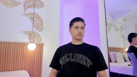  THEO- MATEO  online show from 12/23/24, 12:30