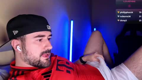 Theo Ravi online show from 04/19/26, 03:39