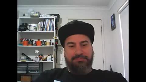 Snapshot of theozbeardguy chatting on 12/27/24, 10:16 aussiebeard online show from 12/27/24, 10:16