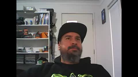 aussiebeard online show from 05/18/26, 01:45