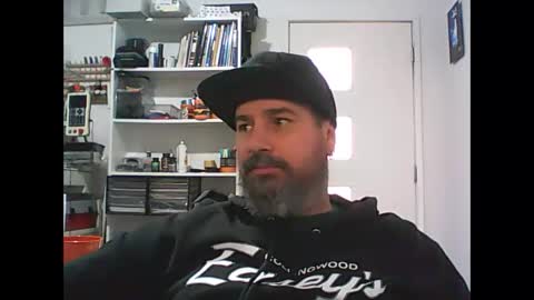 aussiebeard online show from 05/25/26, 01:33