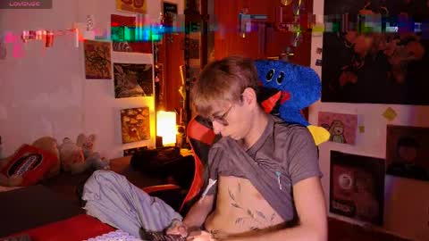 Snapshot of theprince_red chatting on 04/09/26, 09:53 Matt independent model online show from 04/09/26, 09:53