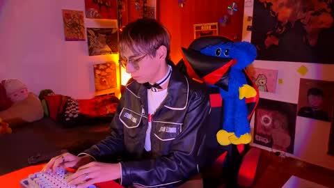 Snapshot of theprince_red chatting on 04/12/26, 08:03 Matt independent model online show from 04/12/26, 08:03