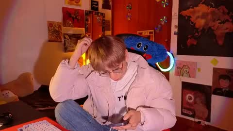 Snapshot of theprince_red chatting on 04/13/26, 08:47 Matt independent model online show from 04/13/26, 08:47