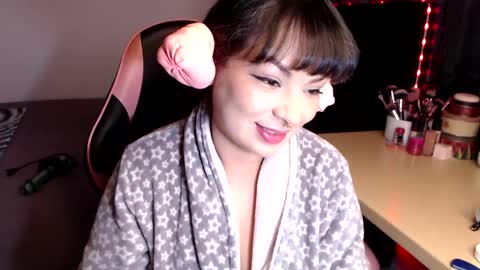 Sara online show from 05/19/26, 05:41