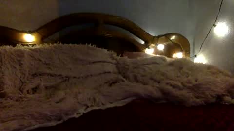 Snapshot of thepyngwieee chatting on 01/17/25, 03:22 Fansly. there many hot fuck vids with me online show from 01/17/25, 03:22