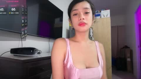 Amber DONT FORGET TO FOLLOW ME AND THUMBS UP online show from 04/16/26, 03:35