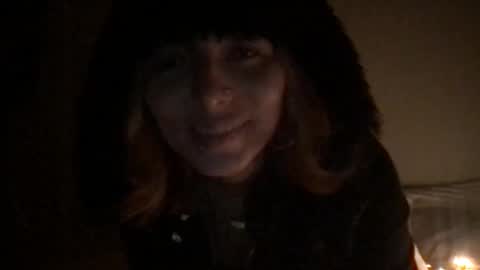 Snapshot of therain222 chatting on 12/05/25, 06:44 therain222 online show from 12/05/25, 06:44