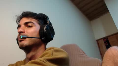 Santiago Enrique online show from 09/10/25, 04:45