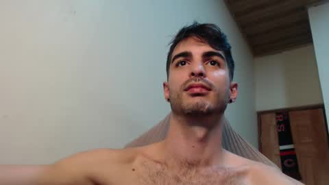 Santiago Enrique online show from 09/11/25, 02:22