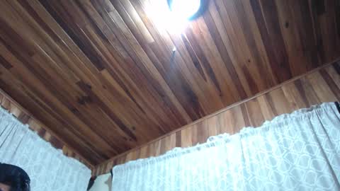 Santiago Enrique online show from 12/22/25, 05:37