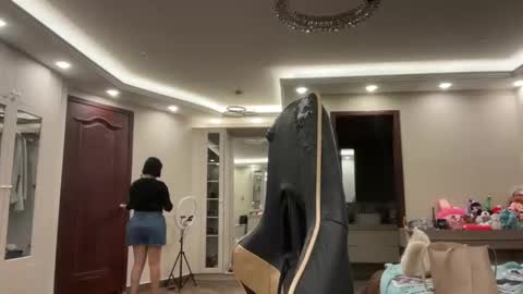 Snapshot of therealcamilabaddie chatting on 11/17/25, 12:27 therealcamilabaddie online show from 11/17/25, 12:27